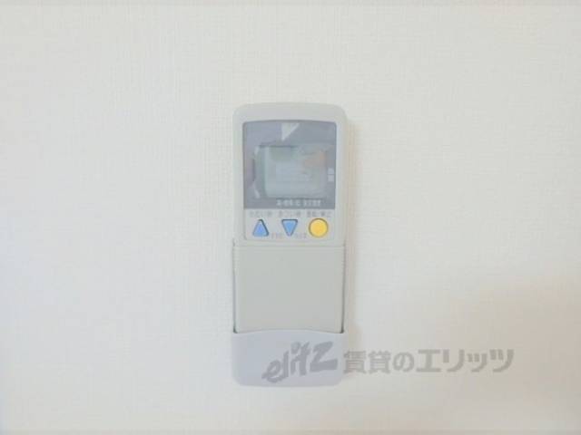 エアコンリモコン