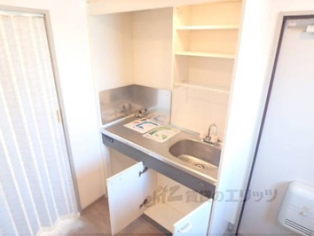 キッチン　収納