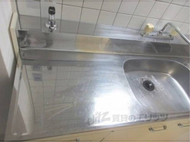 キッチン　コンロ置き場