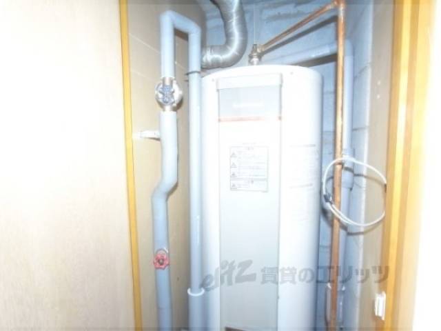 電気温水器