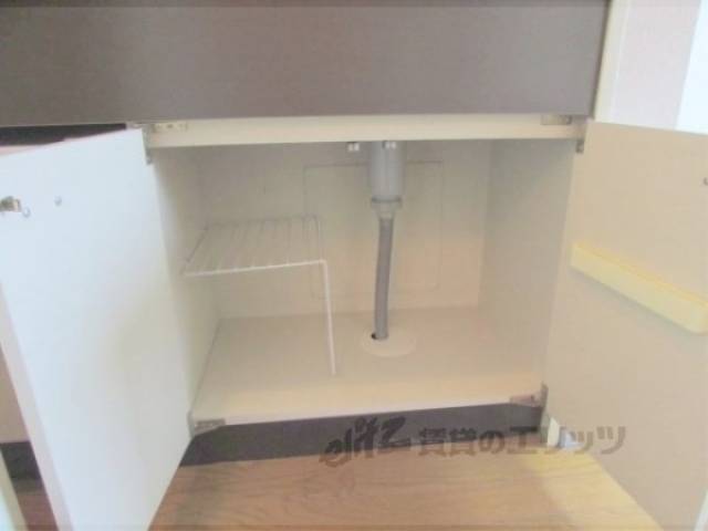 キッチン　下部収納
