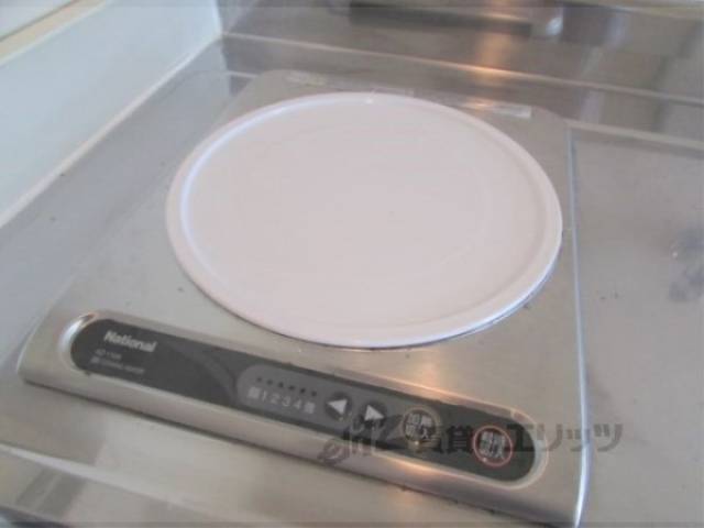 キッチン　コンロ