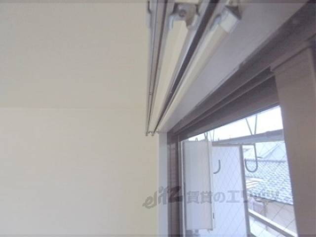 カーテンレール