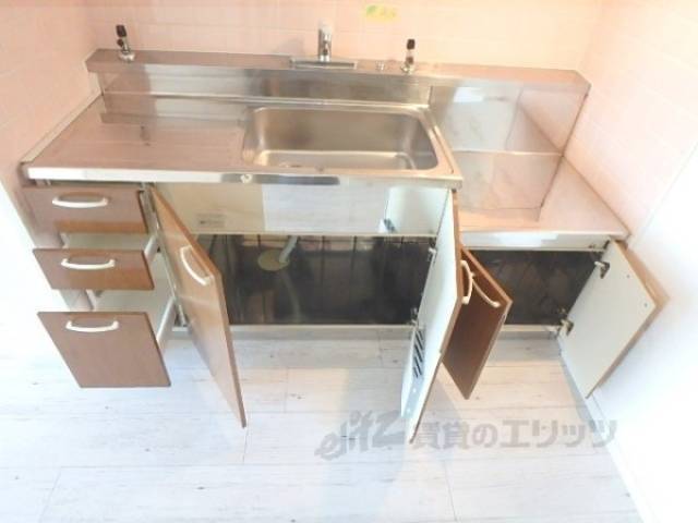 キッチン　収納