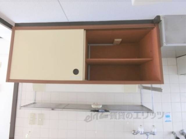 キッチン　収納