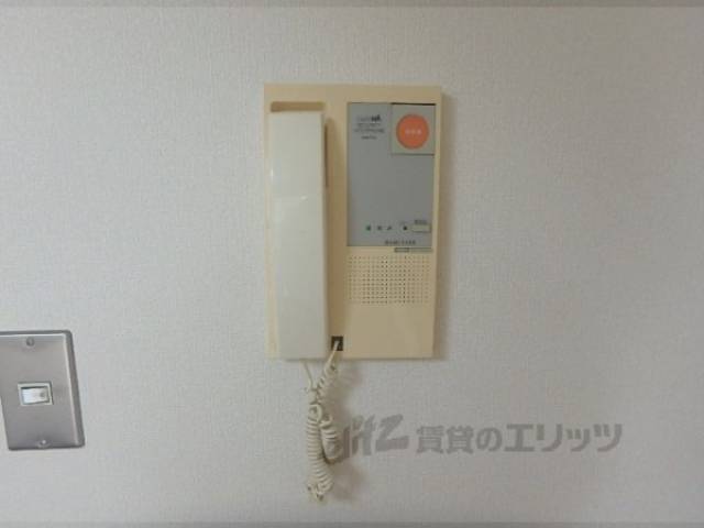 インターホン