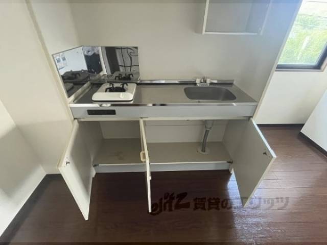 キッチン　下部収納