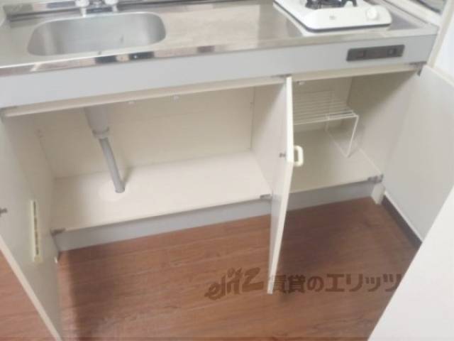 キッチン　キッチン下部収納