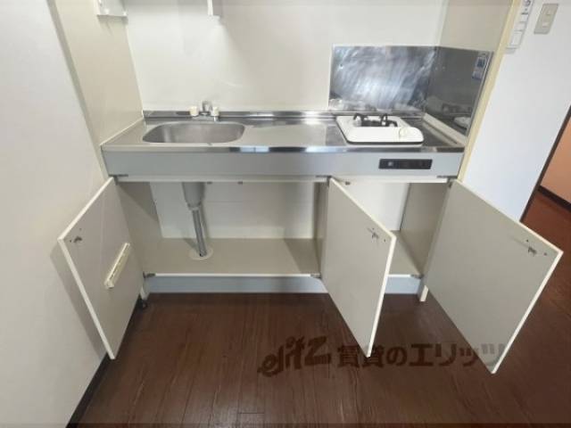 キッチン　下部収納