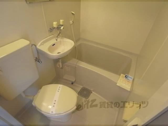 ユニットバス　お掃除楽々