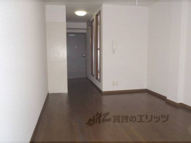 洋室　７．３帖のお部屋。ペットの相談できます