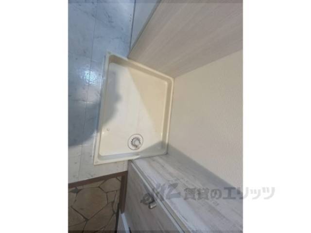 照明コンセント　火災報知機も付いています