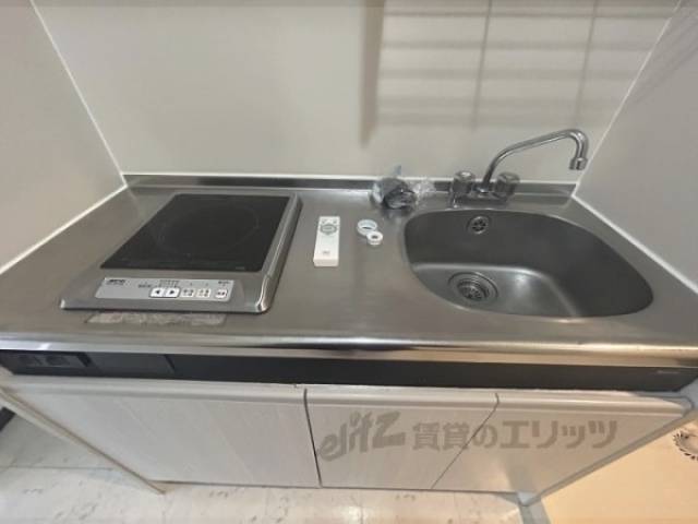 キッチン　一口コンロ付き