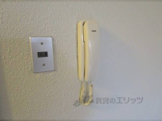 インターホン