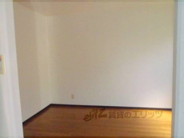 洋室　とっても明るい室内です