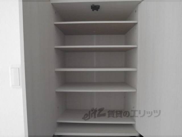 下駄箱　上段