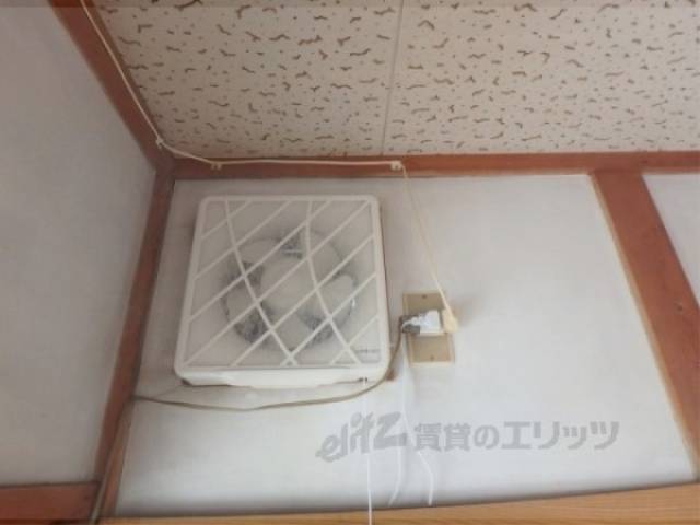 キッチン　キッチン換気扇