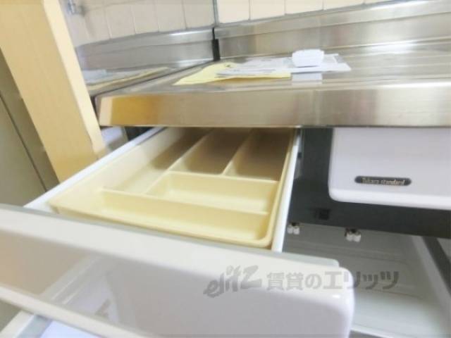 キッチン　下部収納