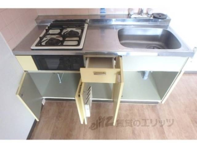 キッチン　収納