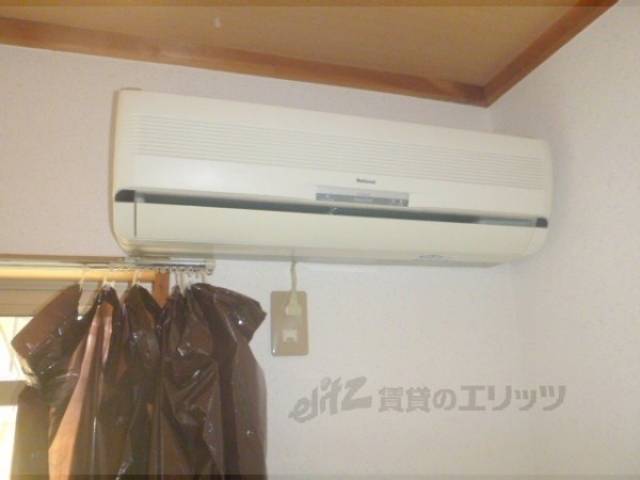 廊下　収納スペース