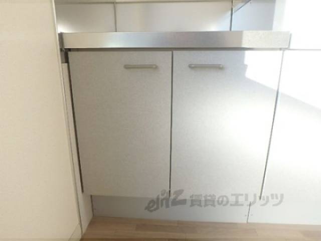 キッチン　収納