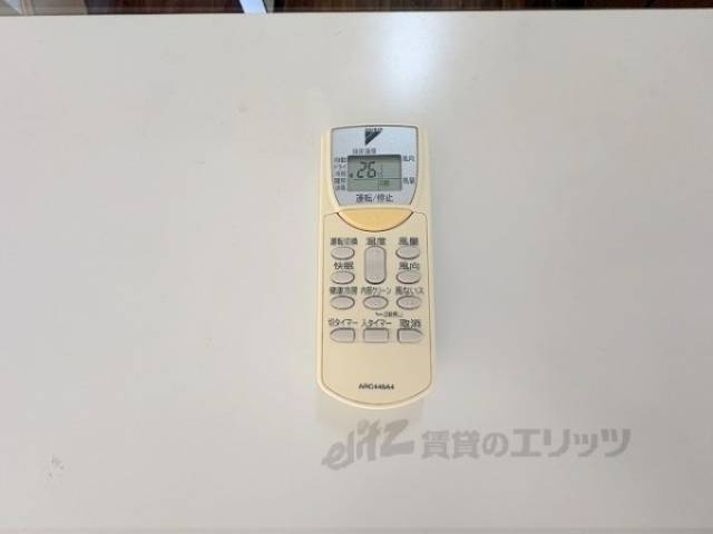 エアコンリモコン