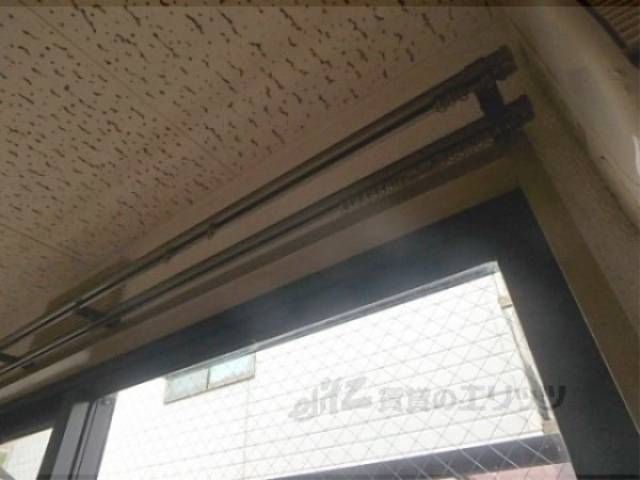 カーテンレール