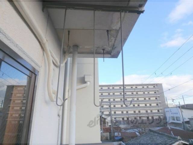 物干し竿受け