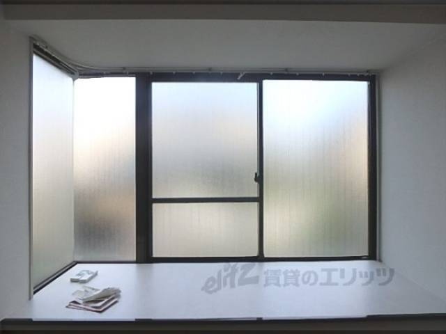 出窓