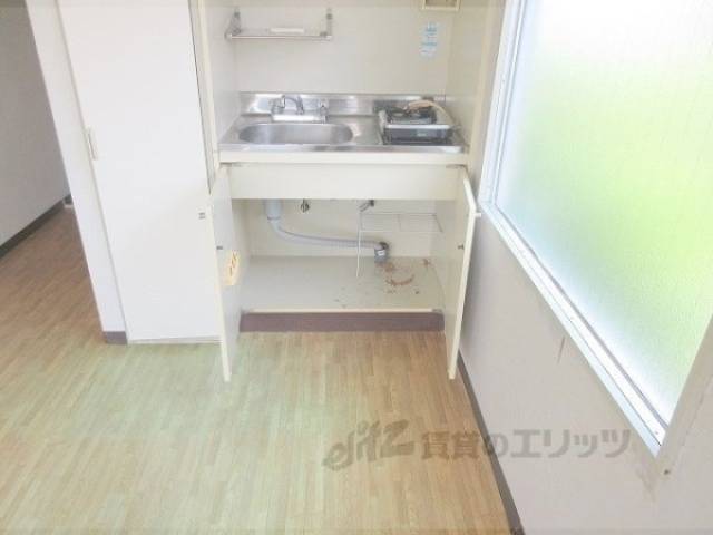 キッチン　収納