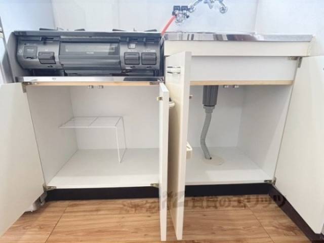キッチン　下部収納