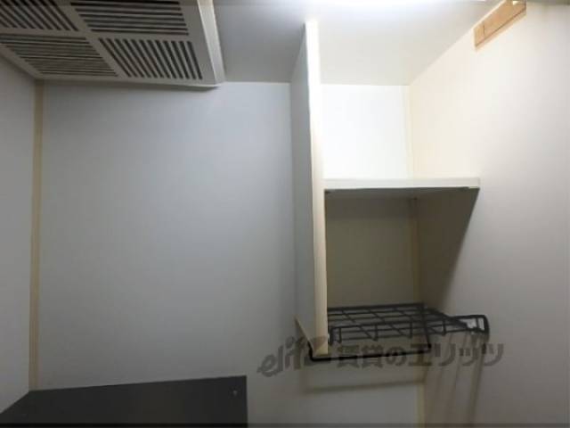 キッチン　キッチン上部棚