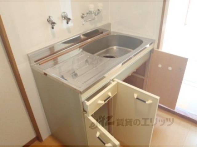 キッチン　キッチン上部収納