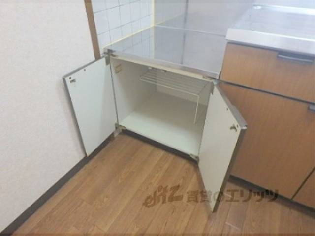 キッチン　下部収納