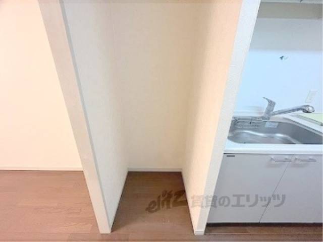 冷蔵庫置場