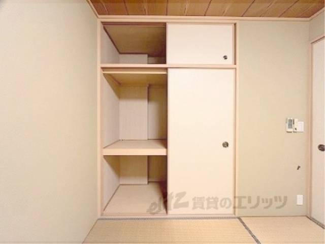 収納　和室収納
