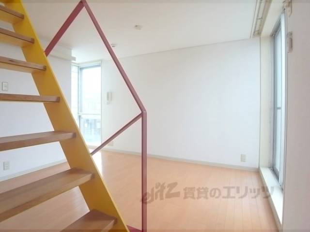 洋室　6.3帖