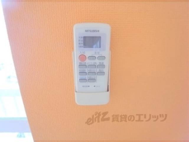 エアコン　エアコンリモコン