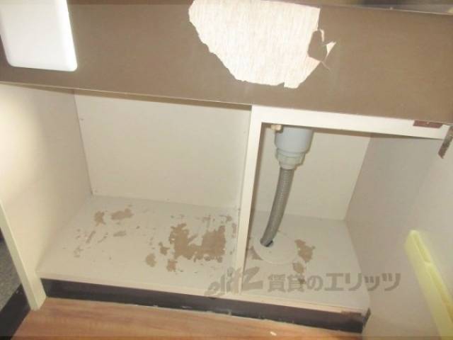 キッチン　キッチン下部収納