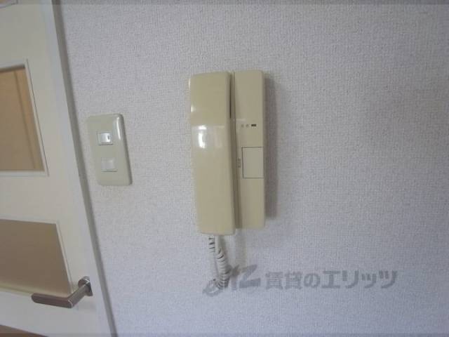 インターホン