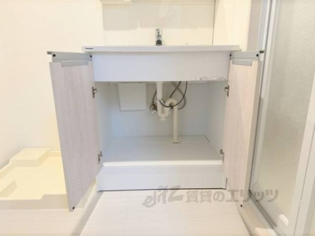 洗面所　収納