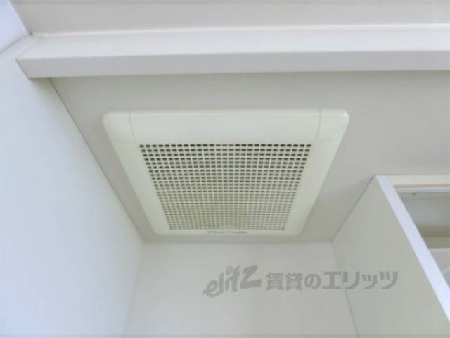 キッチン　換気扇