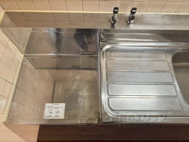 キッチン　コンロ置き場