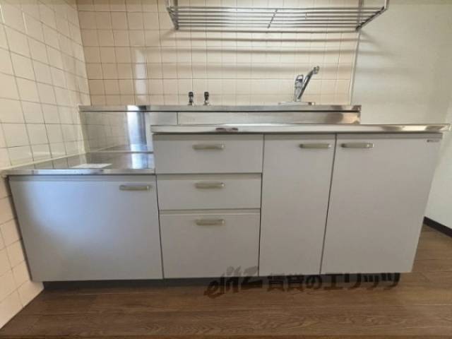 キッチン　下部収納