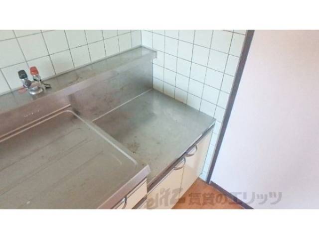 キッチン　コンロ置場