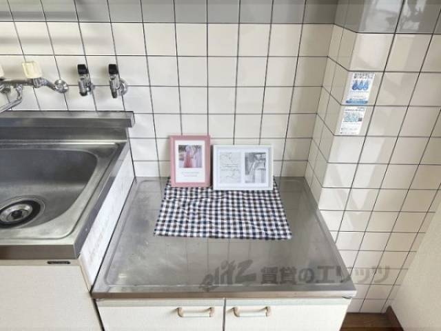 キッチン　コンロ置き場