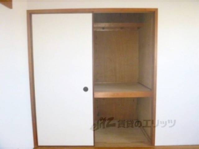 収納　洋室収納