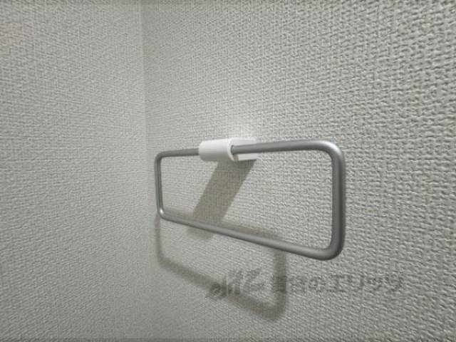 トイレ　タオル掛け