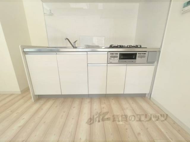 キッチン　下部収納