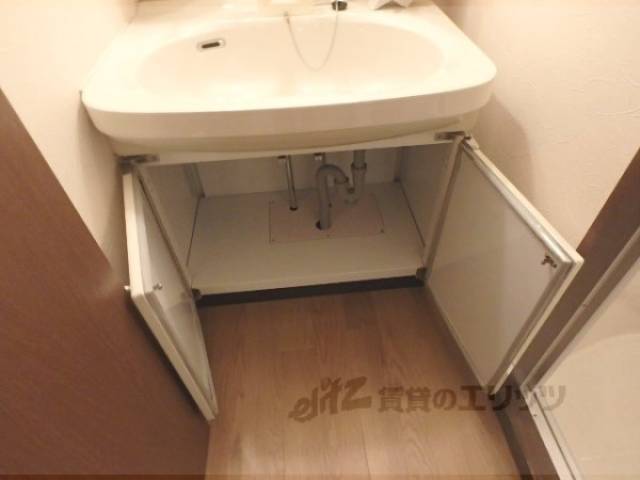 洗面台収納